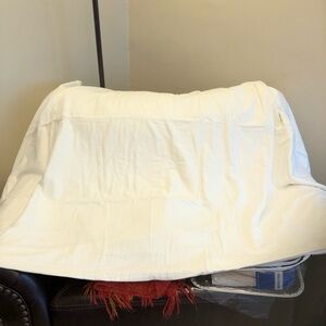 Full size duvet  very warm ; never used